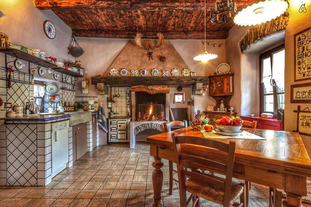 B&B Dove Comincia La Bella Italia Beura Exteriör bild